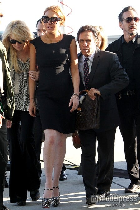 リンジー・ローハン、しぶしぶ出廷に判事が強烈な嫌味