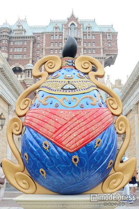 ジーニーモチーフのイースターエッグ