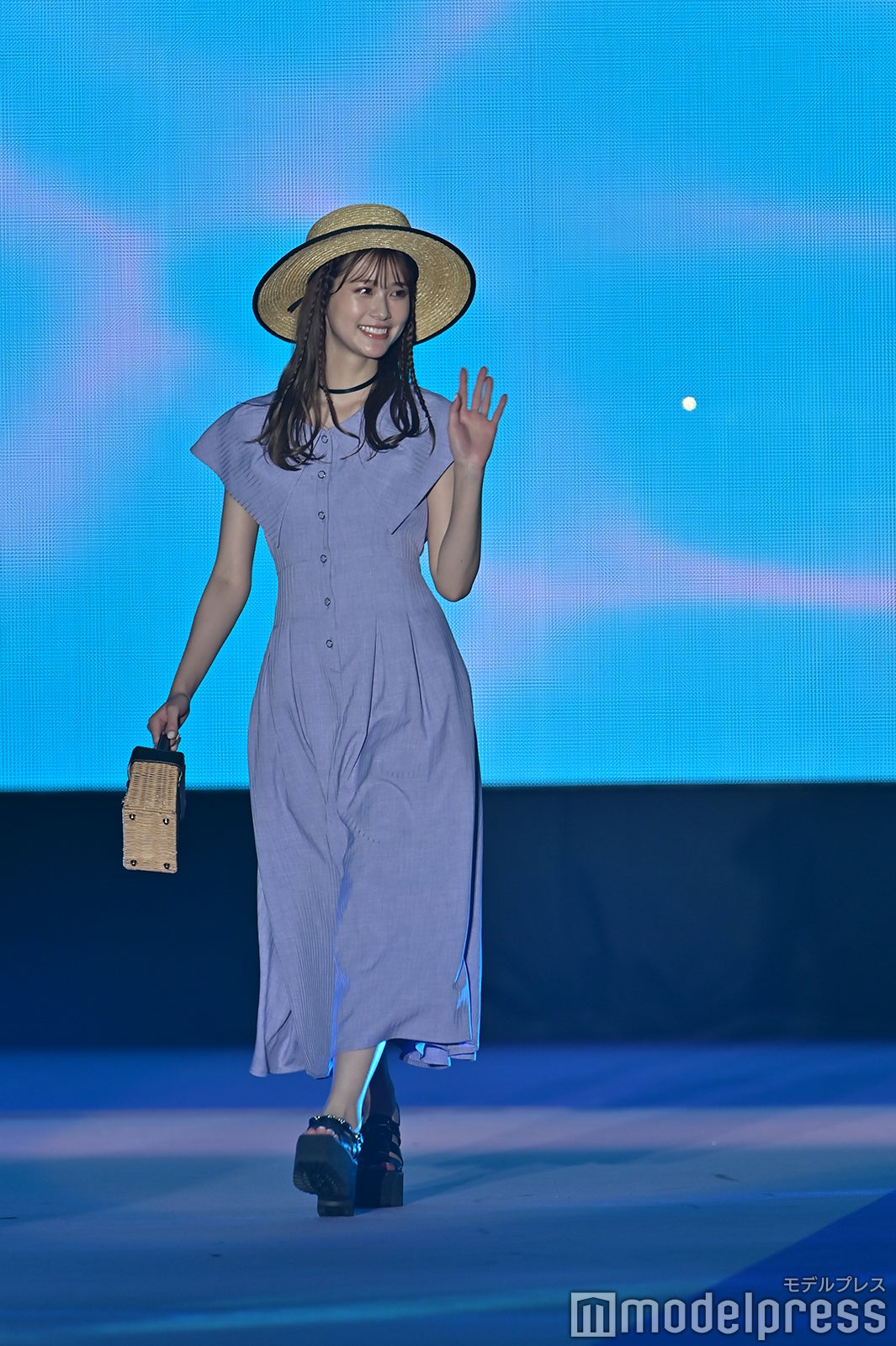 （C）モデルプレス