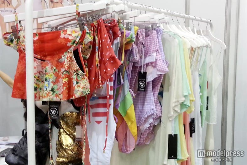 「WILDFOX COUTURE」の新作(「MAGIC」2013S/Sにて)