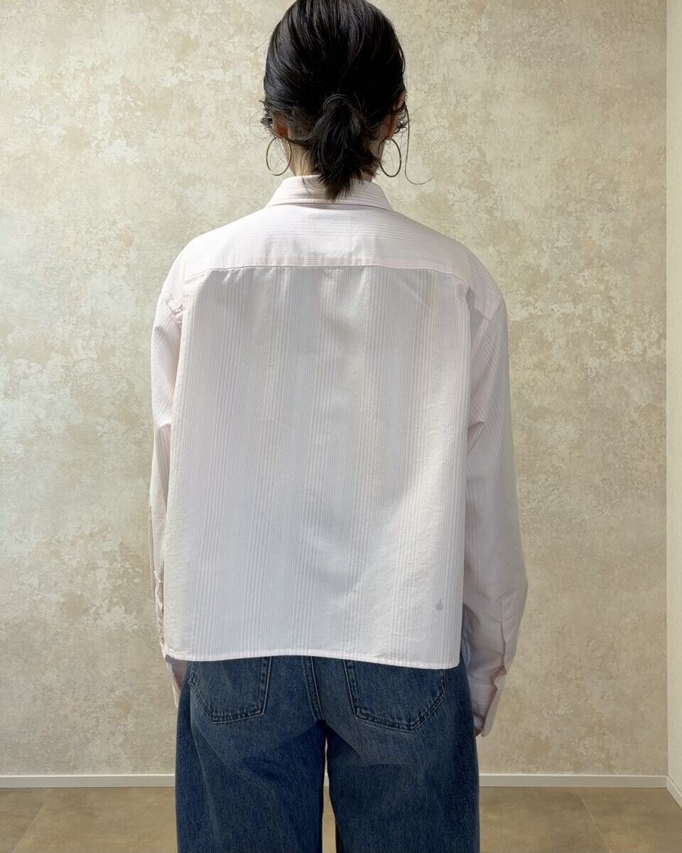 ユニクロオックスフォードシャツ　Mサイズ着用　バック