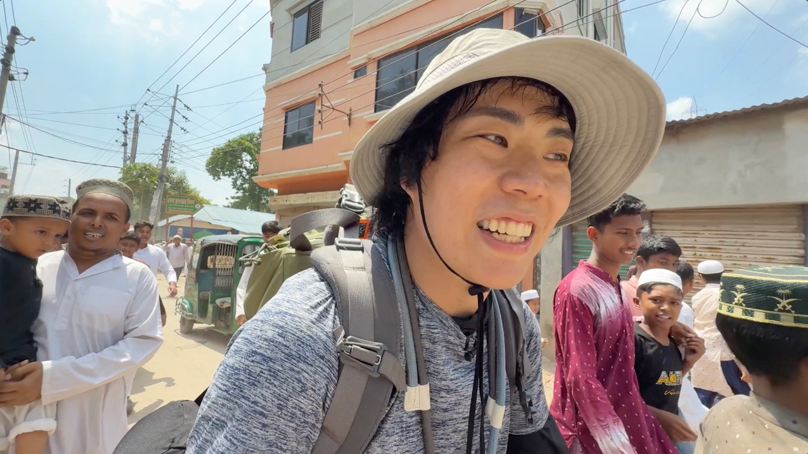 令和ロマンくるま「ガチ怒られしました」旅ロケ中に厳重注意受ける事態に？海外で人気ぶり発揮