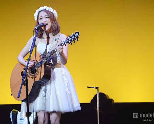 chay、新曲含むヒットナンバー歌唱で圧巻の美声響かす 「可愛い」「最高!」の大歓声