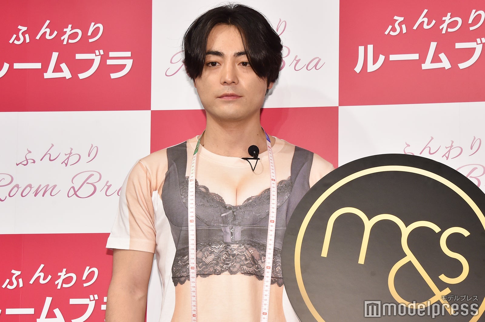 イベントに登場した山田孝之 （C）モデルプレス