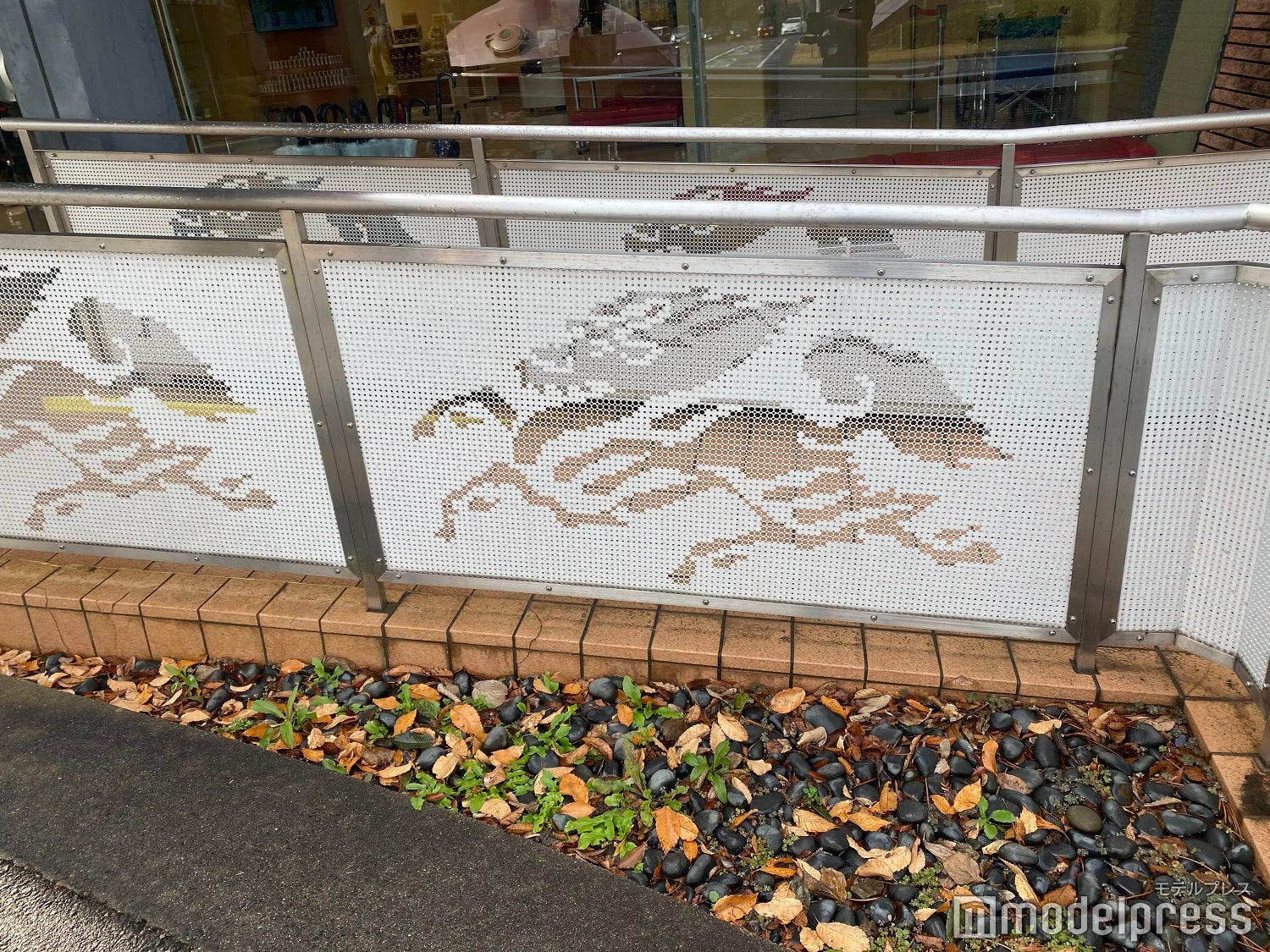 さりげない「麒麟」(きりん)モチーフがおしゃれ（C）モデルプレス