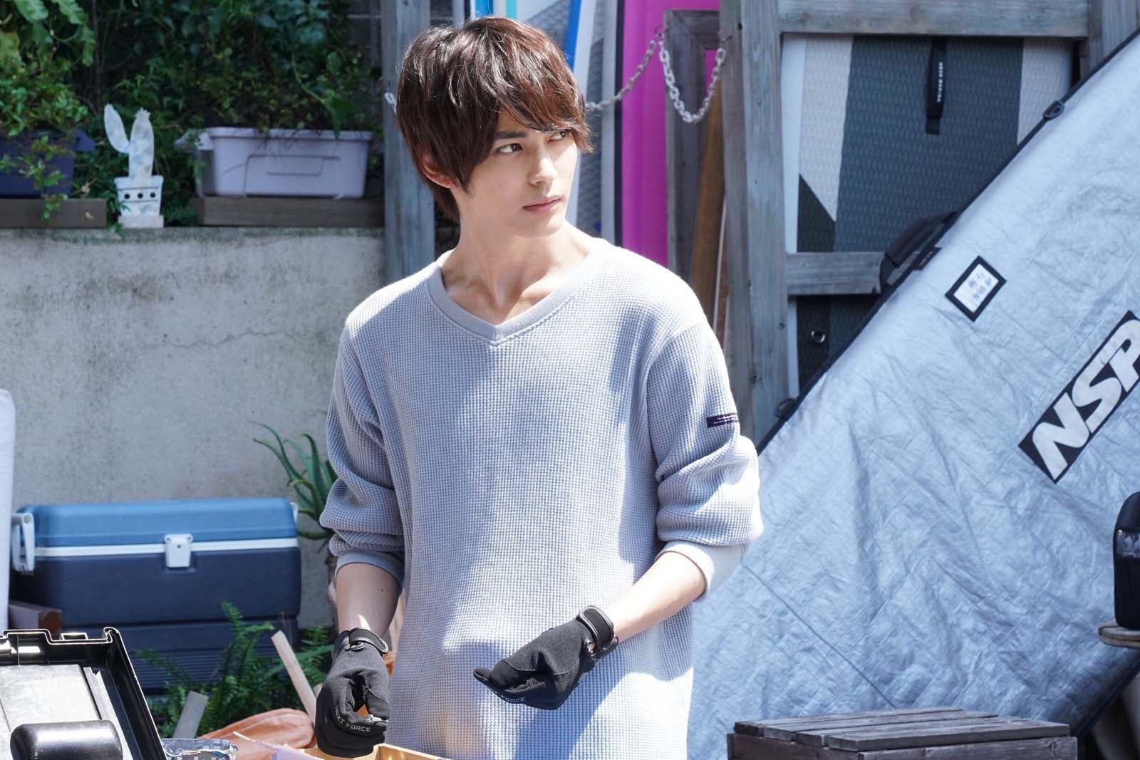 神尾楓珠「真夏のシンデレラ」第4話より（C）フジテレビ