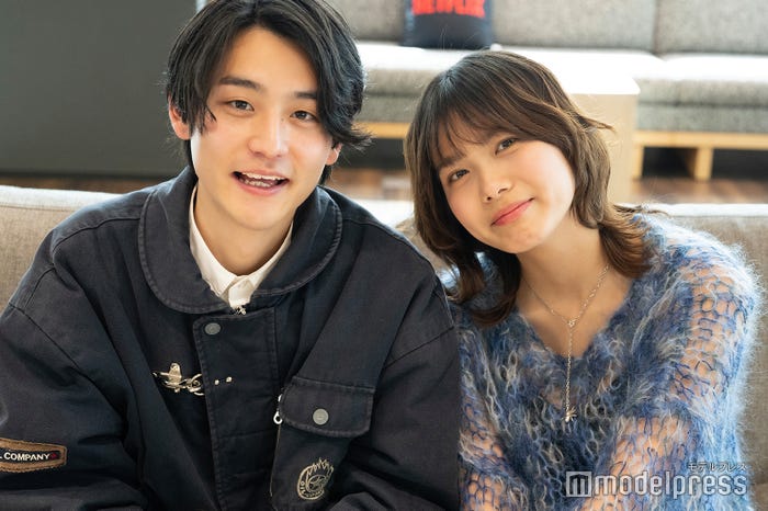 面高ケンスケ、朝日ななみ(C)モデルプレス