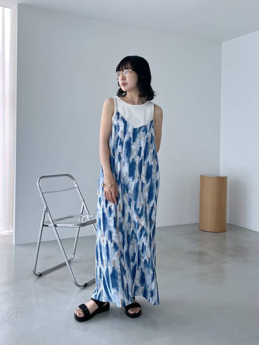 夏気分を盛り上げる! キャミソールタイプの柄ワンピース 出典:WEAR