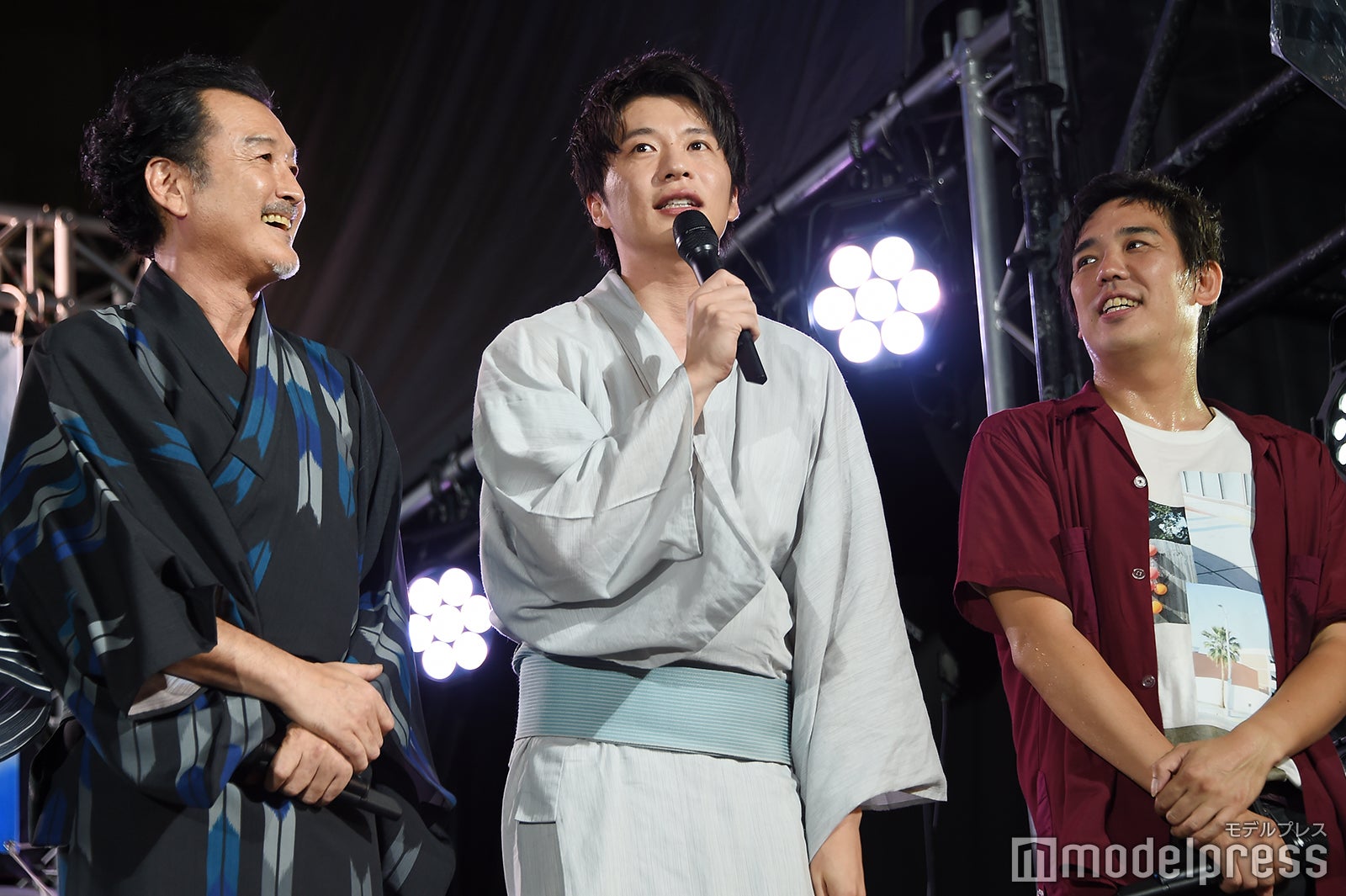 （左から）吉田鋼太郎、田中圭、大橋卓弥（スキマスイッチ） （C）モデルプレス