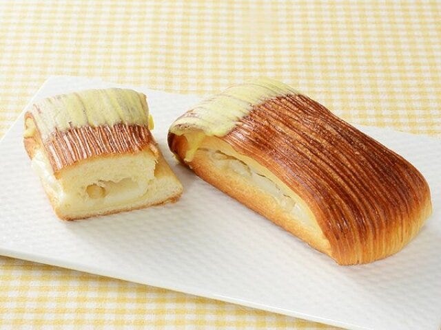 ローソン　レモン　パン　バター香るパンスイス