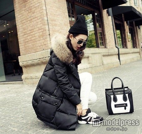 「レディースダウンコート　ブラック」13,824円（税込）／Photo by N＆J 