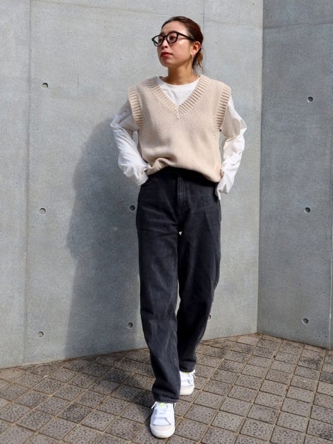 旬のニットベストを大人っぽく着こなす 大人の上品 春コーディネート 集 モデルプレス