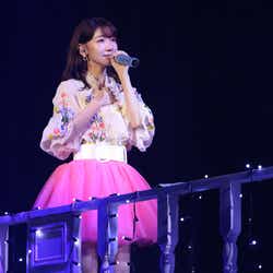 モデルプレス - 柏木由紀「これからも今が一番を更新したい」現役アイドル続行宣言<ソロコン詳細ライブレポ・セットリスト>