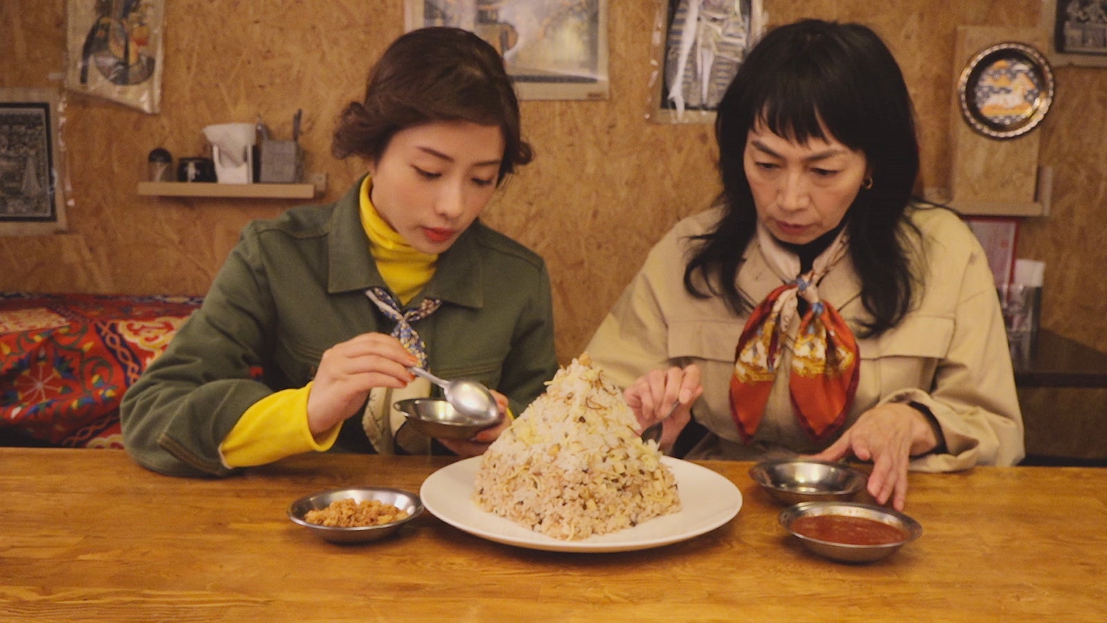 石原さとみ、竹内海南江（提供写真）