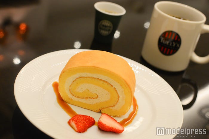 ロールケーキセット¥1250/(C)モデルプレス