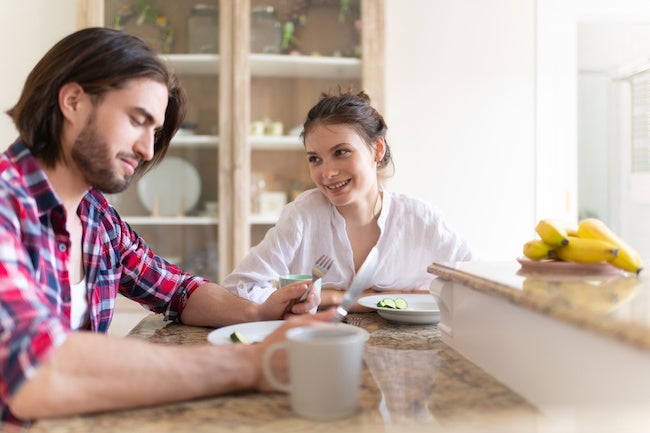 結婚したらイチャイチャできないの？結婚後急に冷たくなる夫の謎！