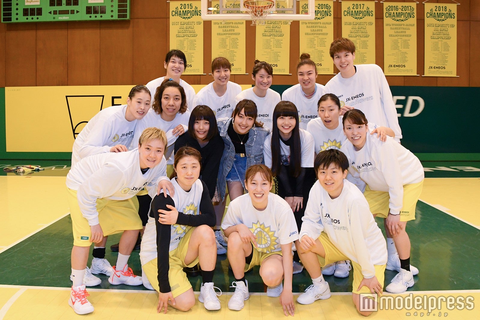 最後は全員で記念撮影も（C）モデルプレス