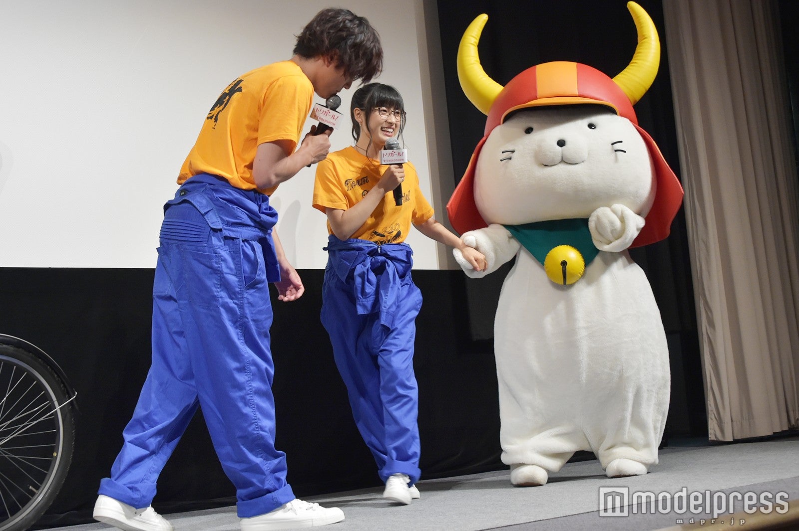 間宮祥太朗、土屋太鳳 （C）モデルプレス