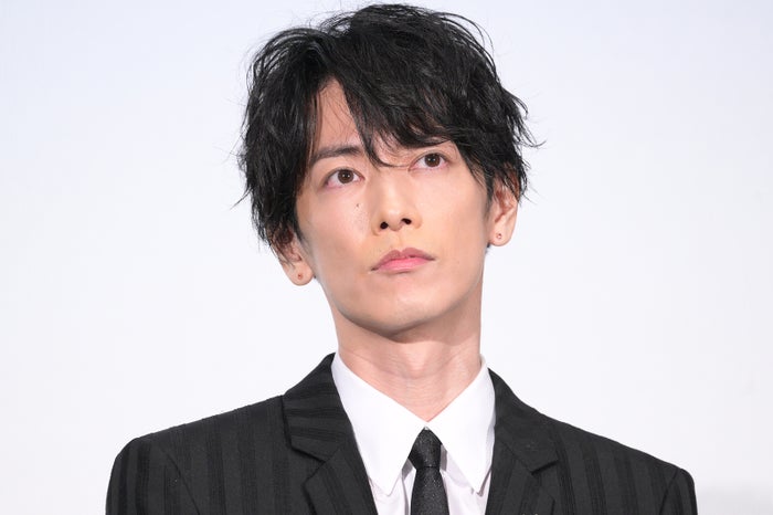 佐藤健「愛と恋の違いは？」に真剣回答 “大胆発言”にも会場沸く「俺にしておけば？」＜四月になれば彼女は＞