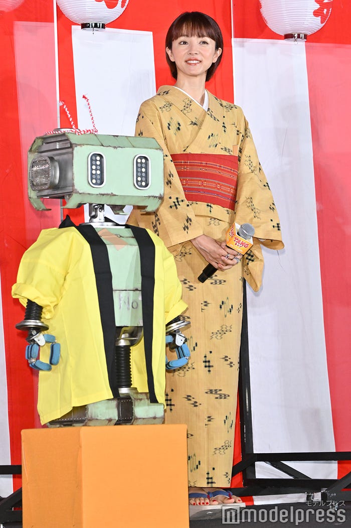 TANG、満島ひかり(C)モデルプレス
