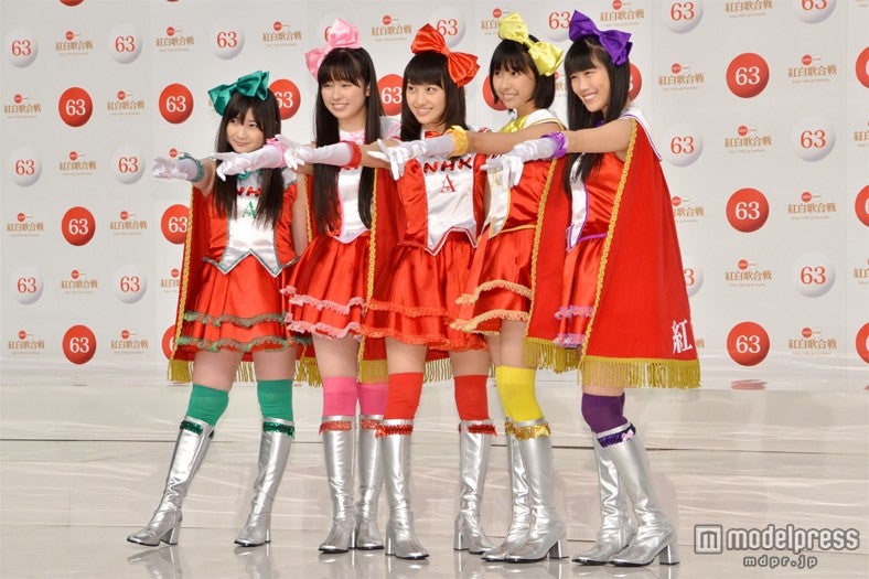 ももいろクローバーZ