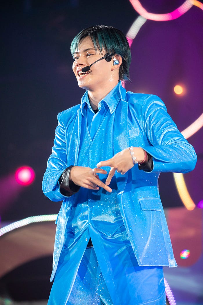 カイ(カメラマン:米山三郎、笹森健一)