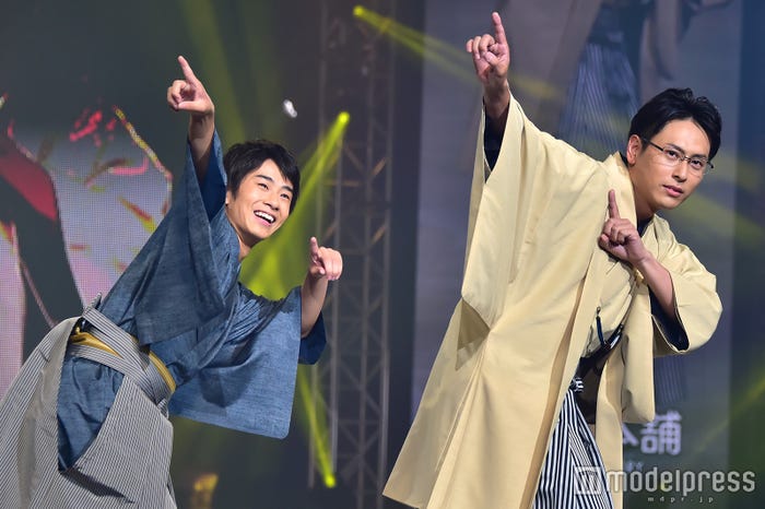 「神戸コレクション2016 AUTUMN/WINTER」に出演した前田旺志郎、山下健二郎(C)モデルプレス