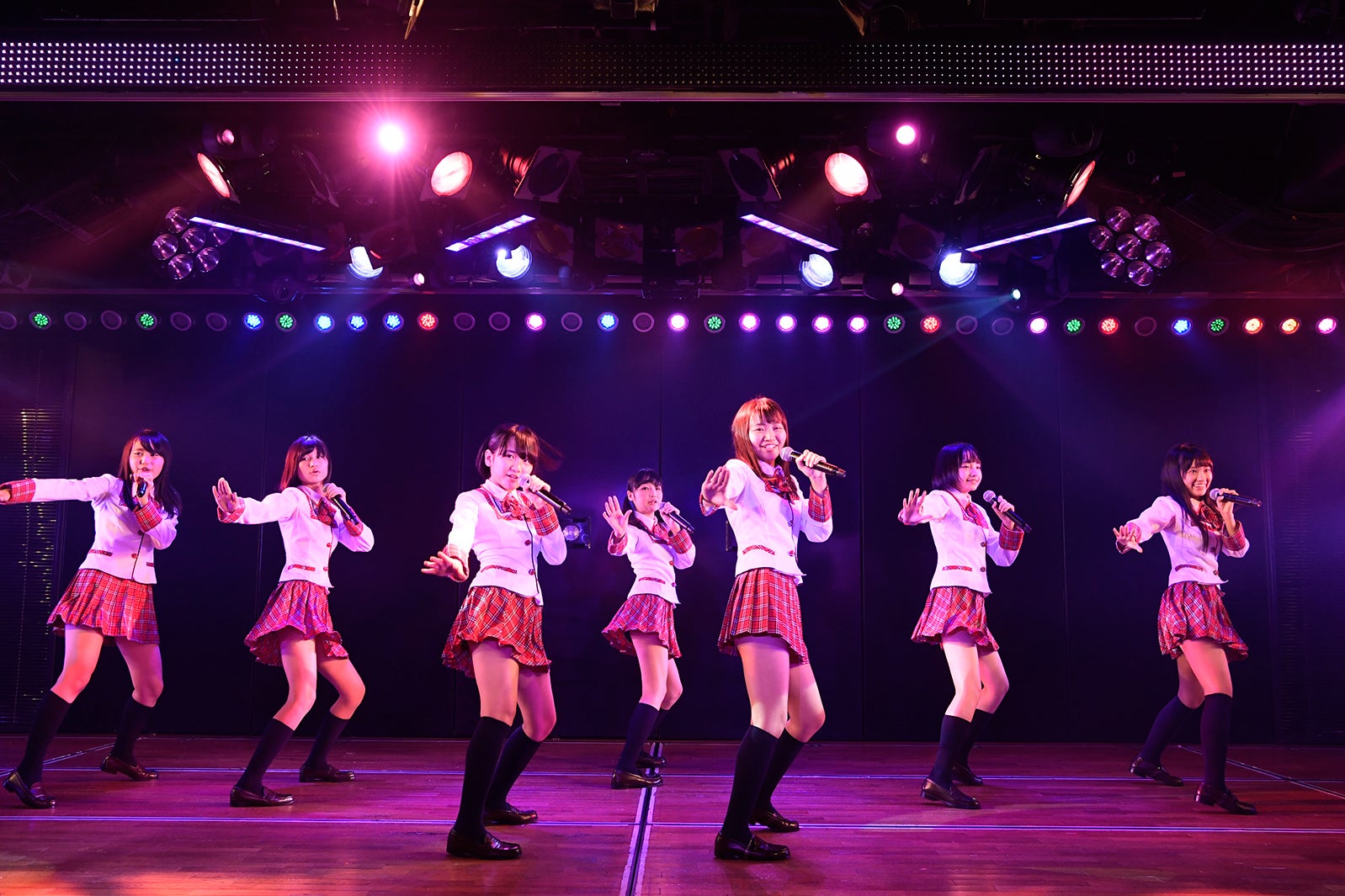 16期研究生初日公演（C）AKS