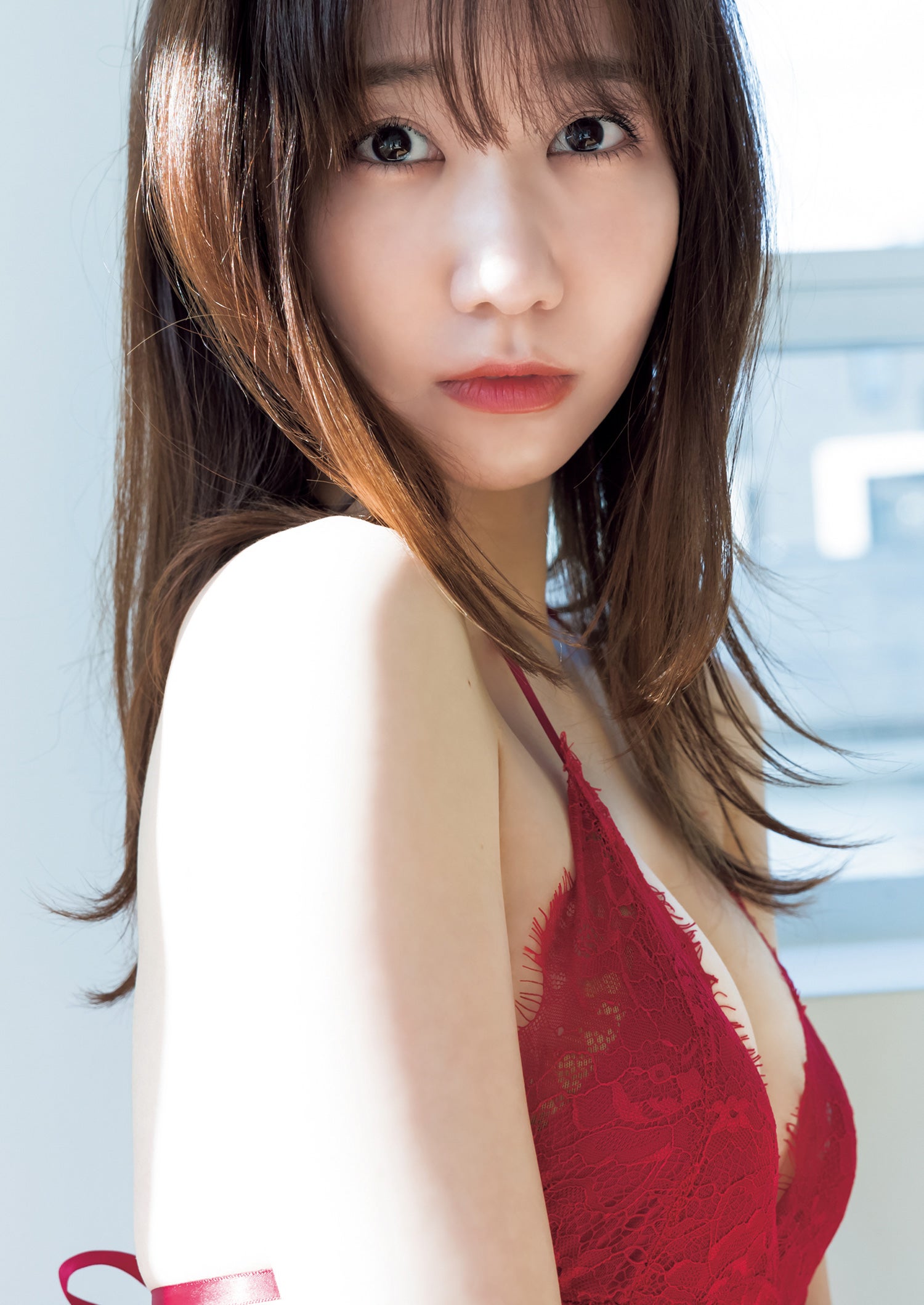 柏木由紀「TimeCapsule」より（C）Takeo Dec.／集英社