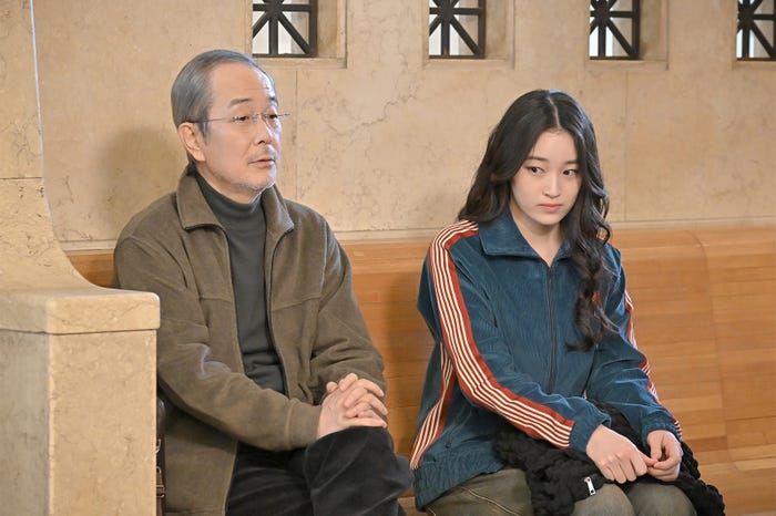 リリー・フランキー、清乃あさ姫「クジャクのダンス、誰が見た?」第4話(C)TBS