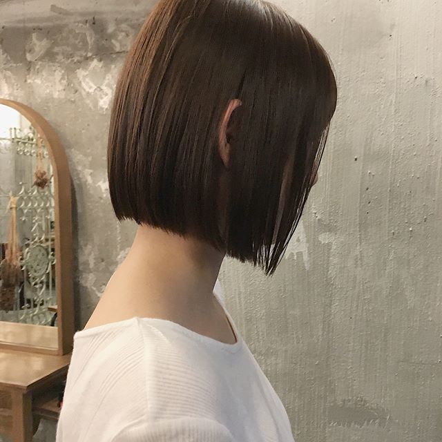 画像6 17 骨格ストレートの丸顔さんに似合う髪型って バランス な大人のヘアスタイル モデルプレス