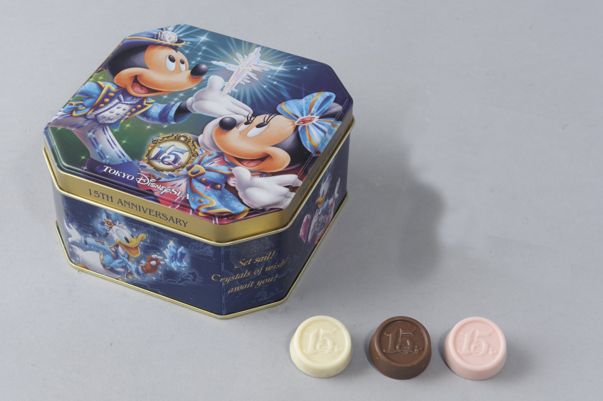 15周年グッズ（C）Disney