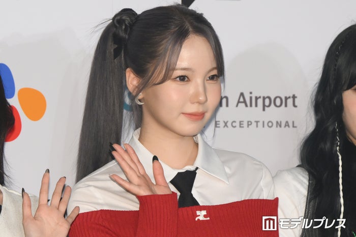 NiziUアヤカ、“復活ヘア”でガラリイメチェン「圧倒的透明感」「おかえりなさい」と絶賛の声