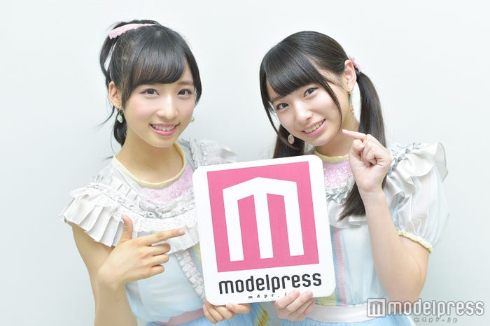 小栗有以&久保怜音(C)モデルプレス
