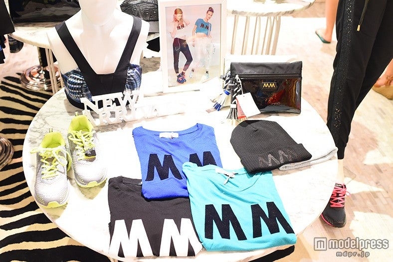 「スポーツウーマン」