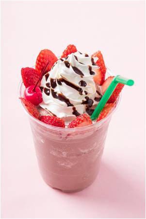 「ストロベリーモカシェイク」店舗名:ガーディナーズカフェ(2F)、価格580円(税抜)/画像提供:JA全農とちぎ
