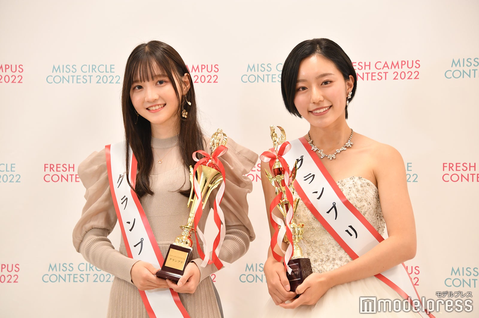 「FRESH CAMPUS CONTEST 2022」グランプリ・小杉怜子さん、「MISS CIRCLE CONTEST 2022」グランプリ・井手美希さん