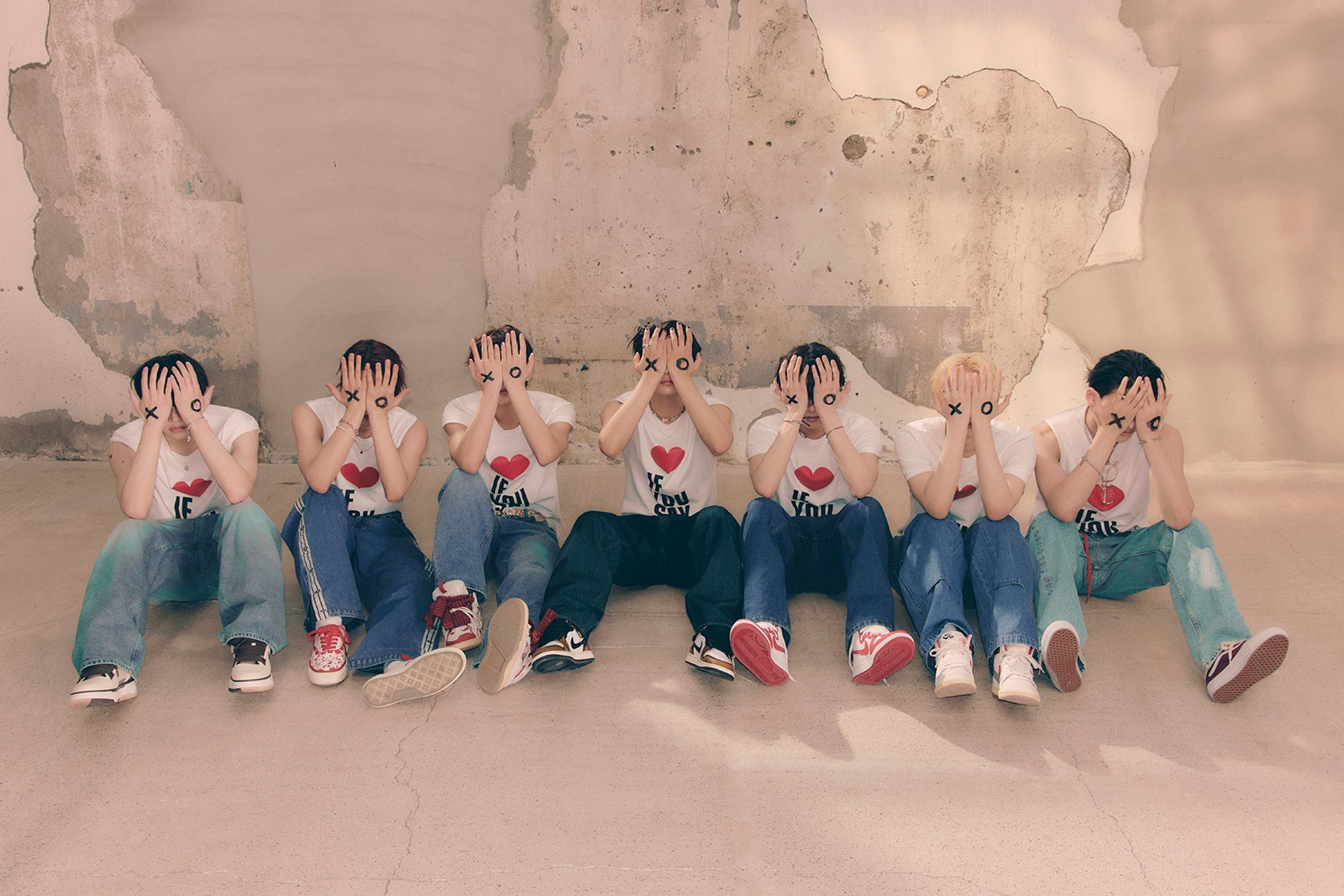 ENHYPEN「ROMANCE : UNTOLD」INCEPTIO Ver.（P）&（C） BELIFT LAB Inc.