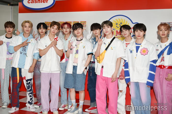 JO1/河野純喜、與那城奨、大平祥生、佐藤景瑚、白岩瑠姫、木全翔也、鶴房汐恩、金城碧海、豆原一成、川西拓実、川尻蓮(C)モデルプレス