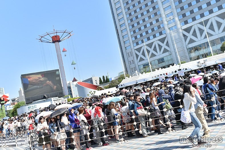 多くのファンが駆けつけた