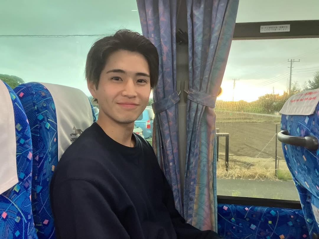 中沢元紀、ファースト写真集発売決定 約1年かけて撮影「贅沢な一