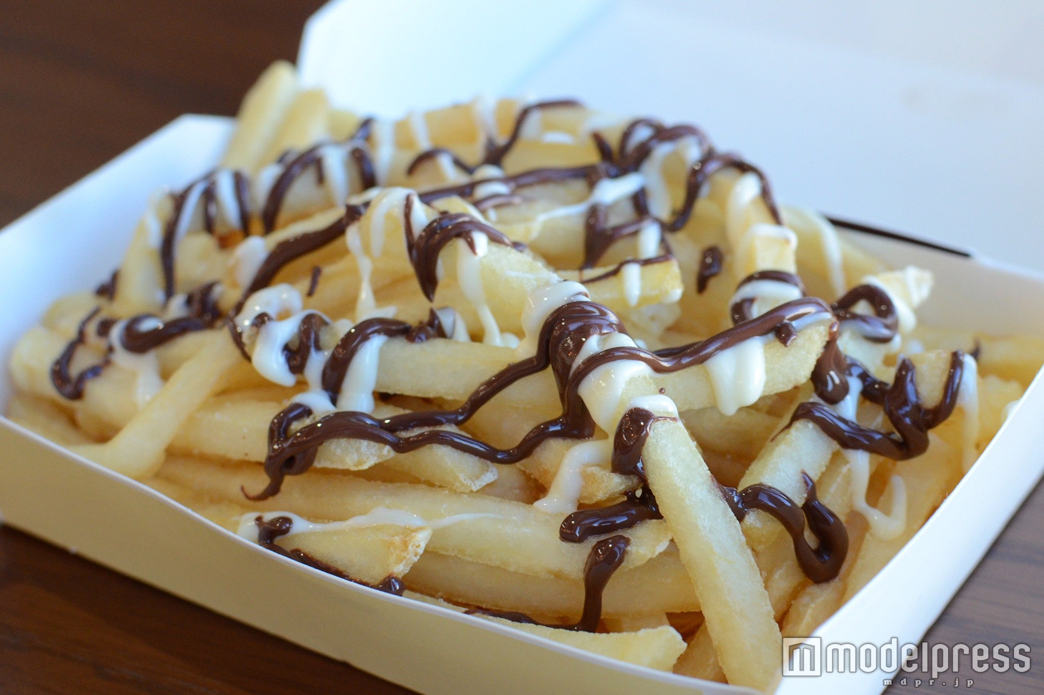 マックチョコポテトを食べてみた 出来立てはまるでパンケーキのよう モデルプレス