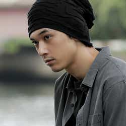 モデルプレス - 吉沢亮、ヒゲのばし初のテロリスト役 玉木宏主演「悪と仮面のルール」全キャスト発表