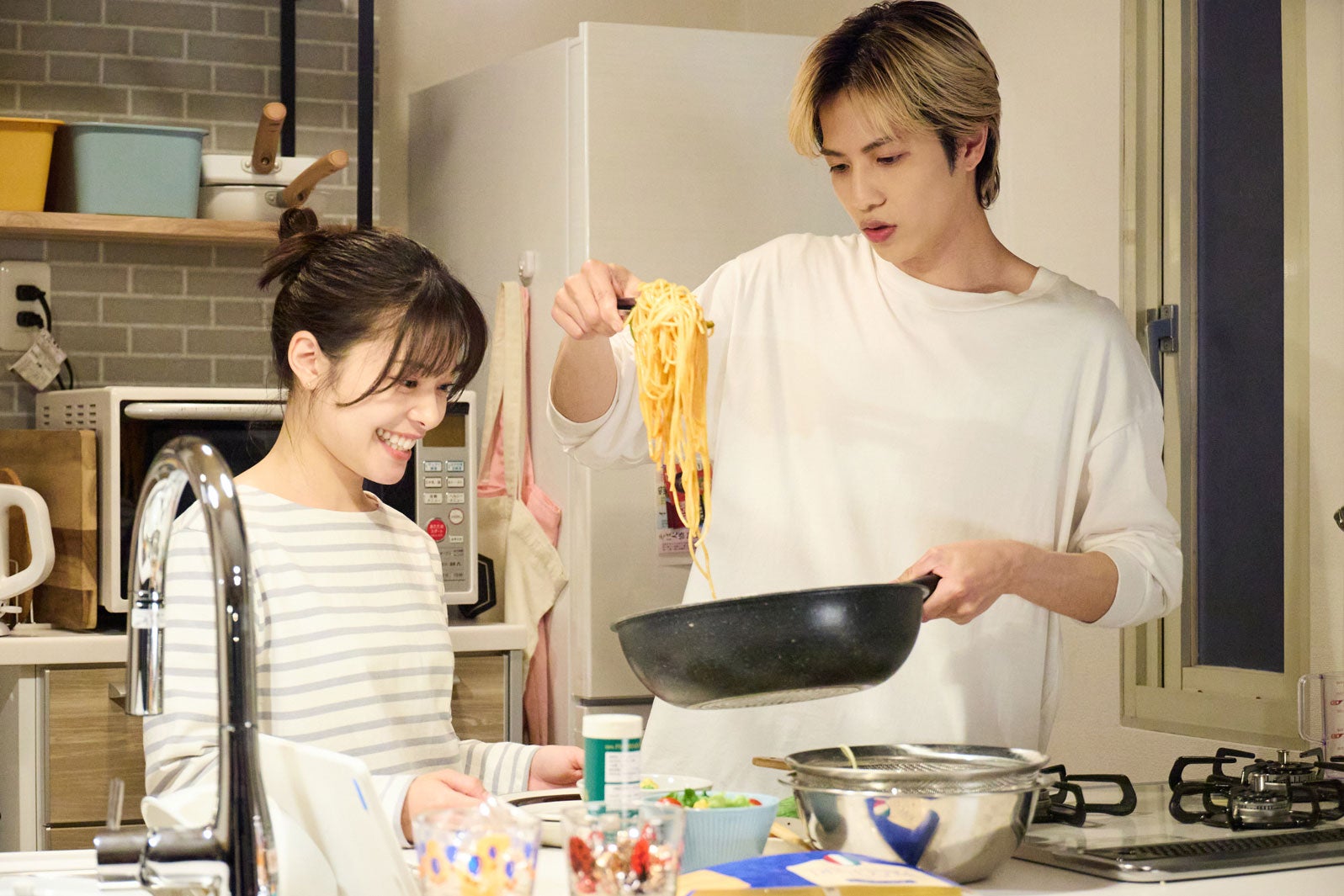 岸井ゆきの、志尊淳「恋は闇」第5話（C）日本テレビ