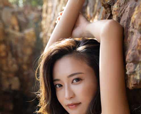 小島瑠璃子、ビキニ姿で美ボディ輝く “集大成”ラスト写真集決定