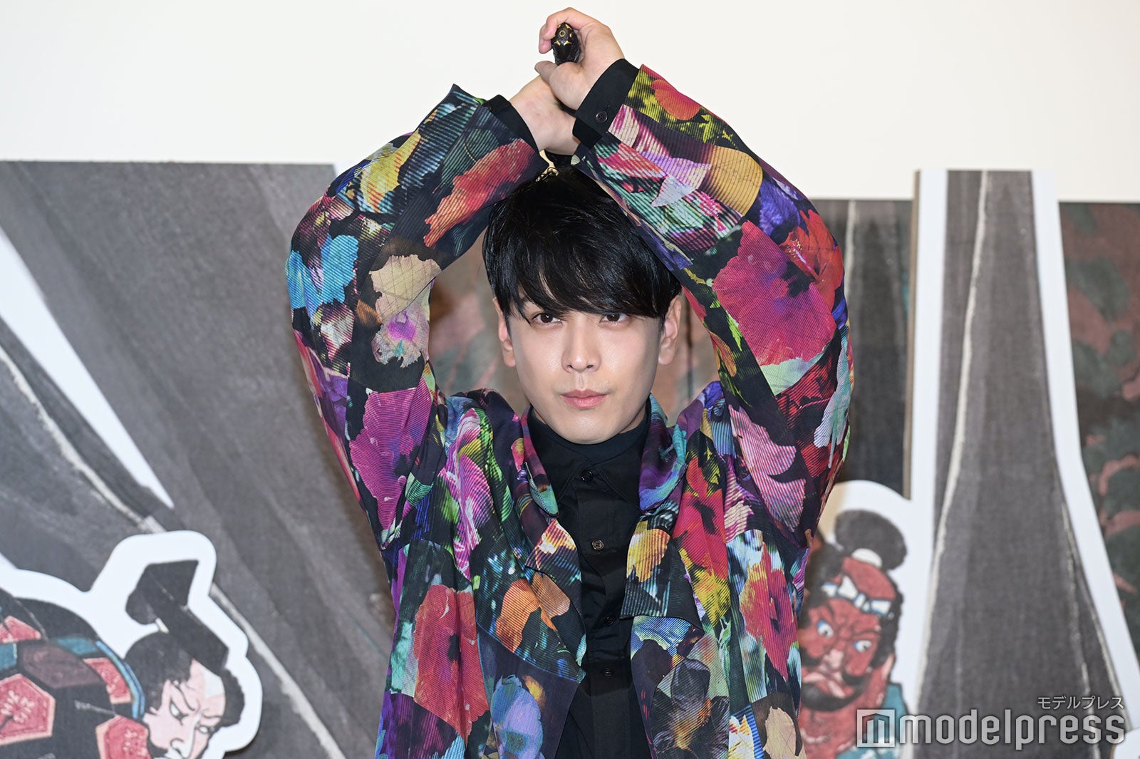 黒羽麻璃央 （C）モデルプレス