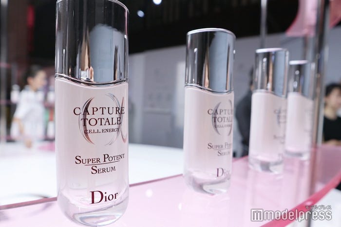 2020年1月10日発売予定「Dior」カプチュール トータル セル ENGY(C)モデルプレス