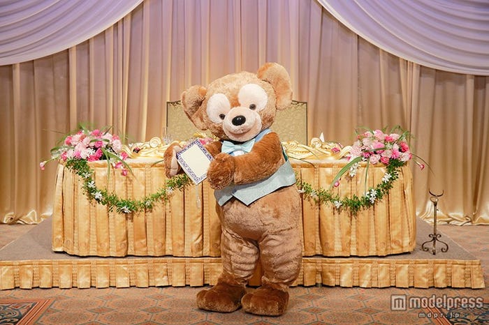 “アウグーリ!”グリーティング・フロム・ミッキー&ミニー&ダッフィーのイメージ (C)Disney