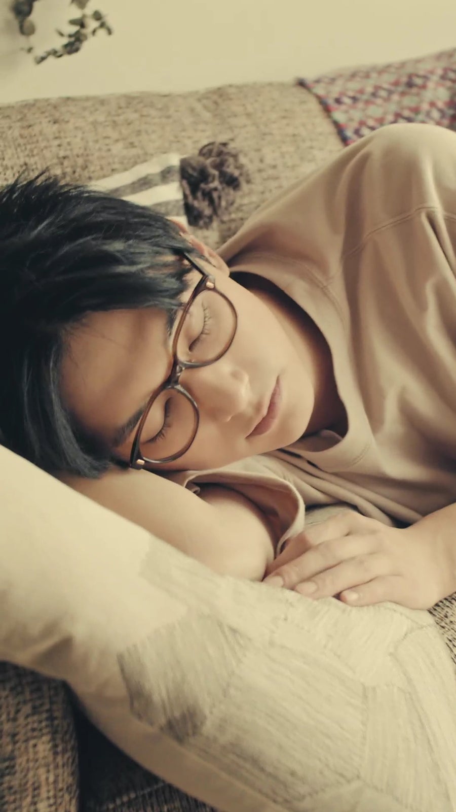 ＃メガネあざと（提供画像）