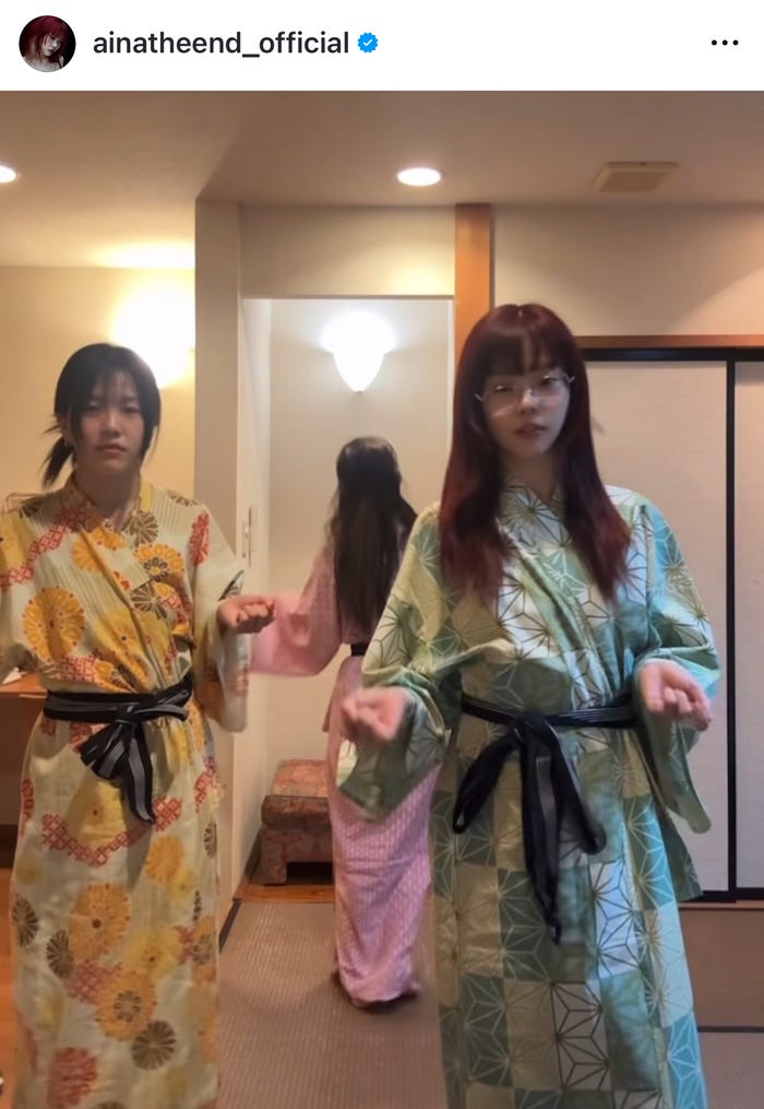 アイナ・ジ・エンドInstagramより